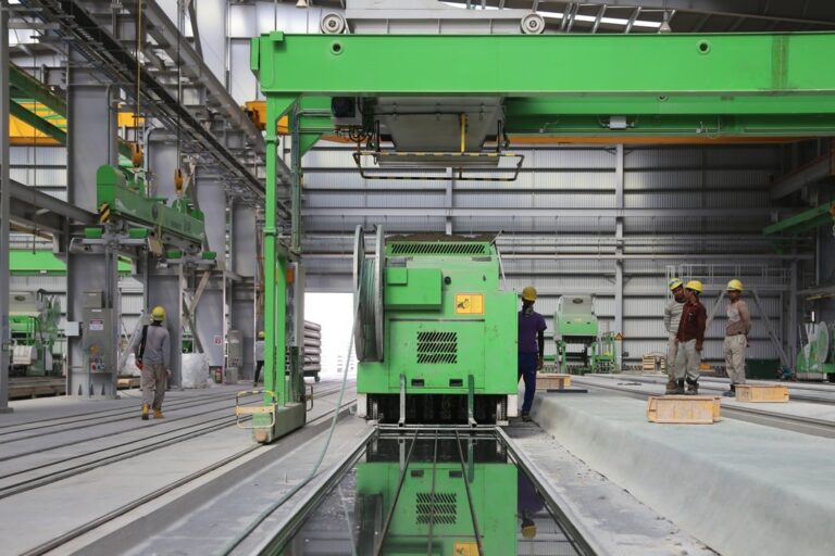 【2026】長年続いた「ものづくり補助金」が終了する可能性！？